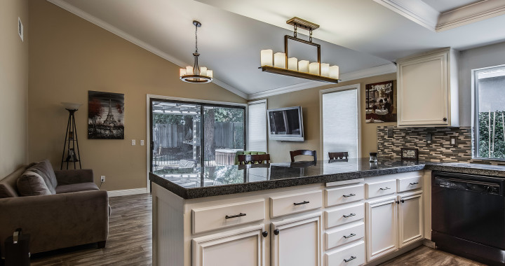 Professional Real Estate Photographer for Roseville ©2015 TiAmo Images